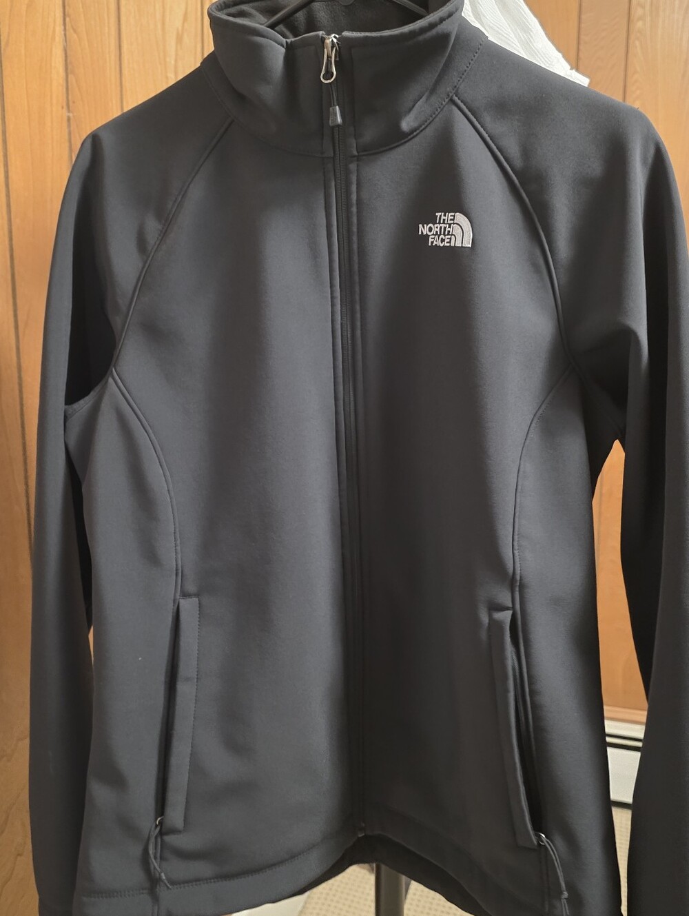 The North Face Apex Barrier Softshell Jacket Size M